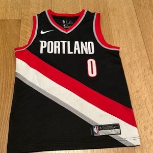 Damien lillard Portland trailblazers nba jersey. Size kids small